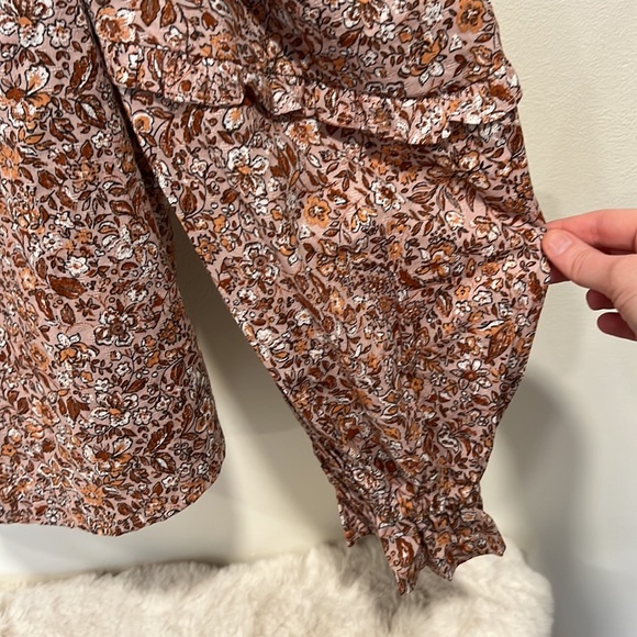 Target Universal Thread Shirt - Picture 4 of 4